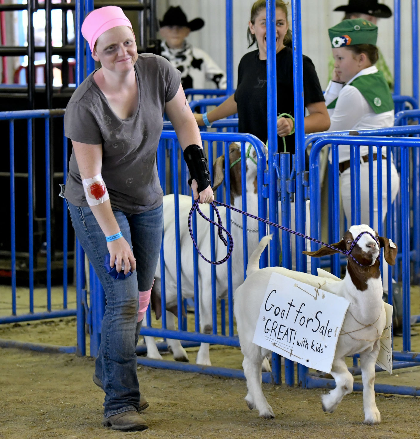 071118 County Fair Costumes 01.jpg